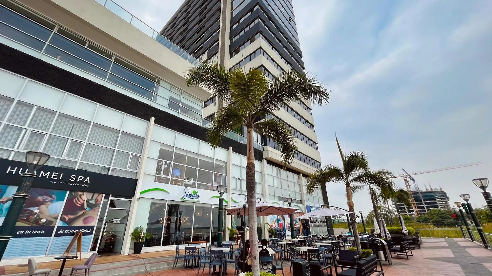 Suite Riverfront Puerto Santa Ana Guayaquil Ecuador