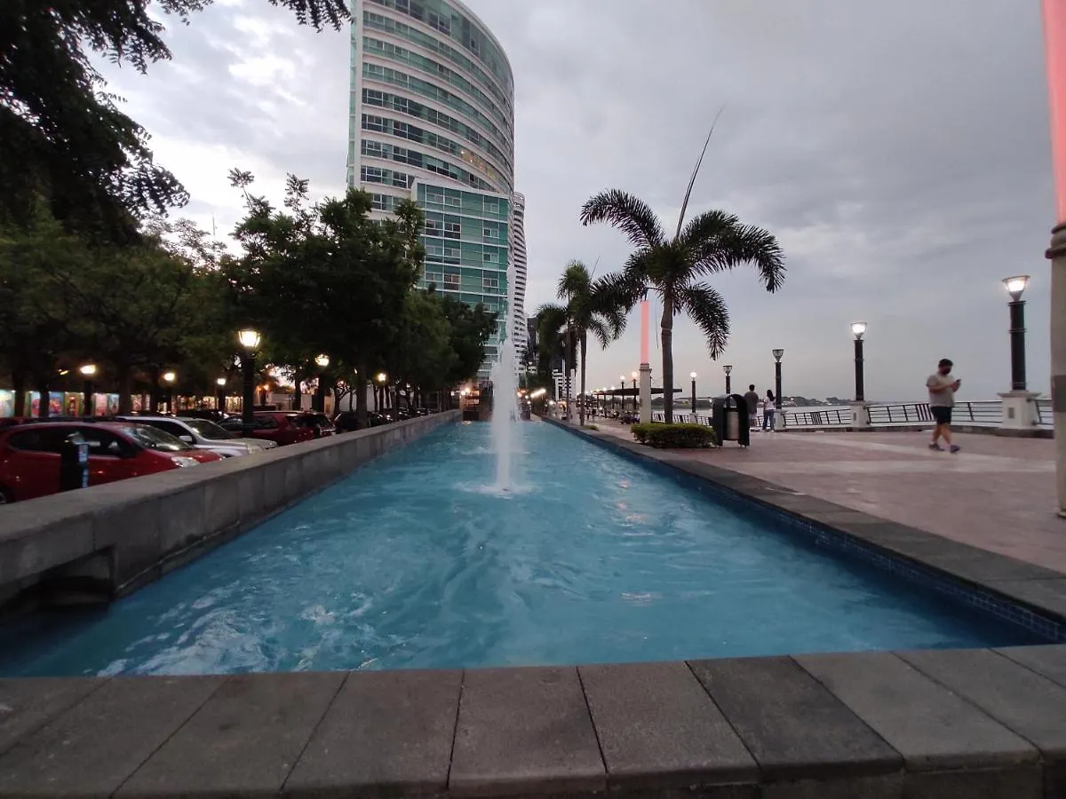 Suite Riverfront Puerto Santa Ana Γκουαγιακίλ Ξενοδοχείο με διαμερίσματα