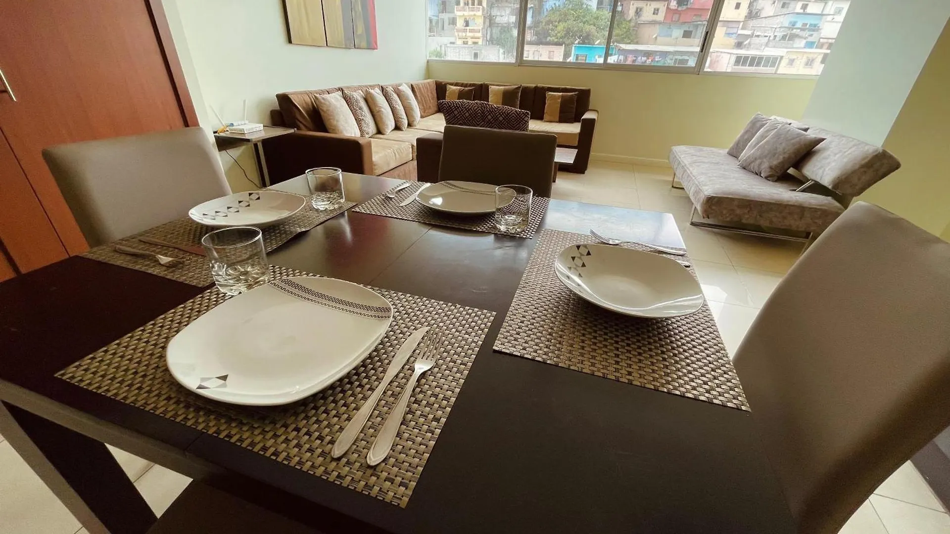 Suite Riverfront Puerto Santa Ana Γκουαγιακίλ